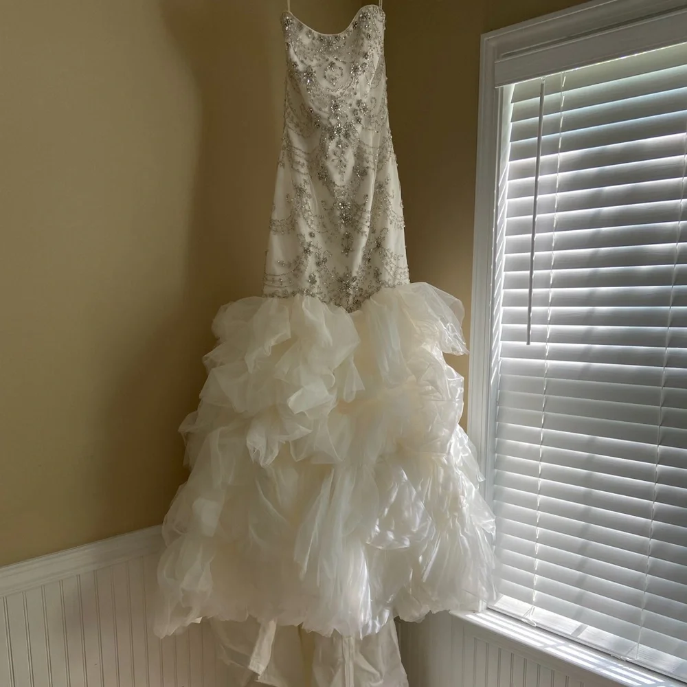 Sottero and Midgley Ivory Raquelle 72743 Wedding Dress w/Mermaid Silhouette - Picture 6 of 16